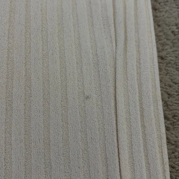 H&M cream pants - Picture 7 of 8